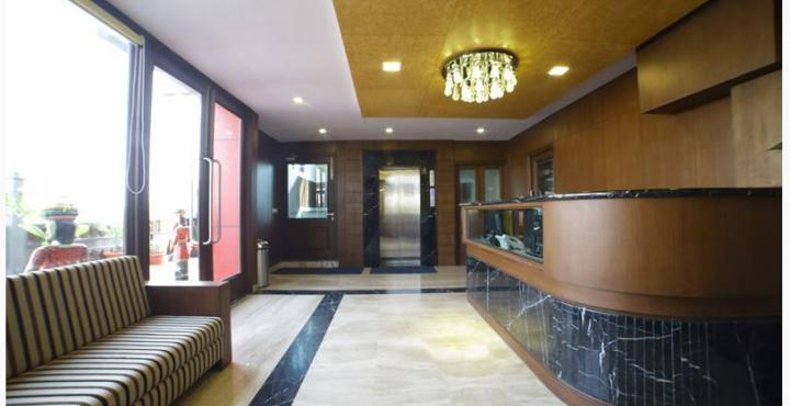 Oyo 1681 Hotel Devansh Udaipur Eksteriør billede